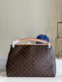 Louis Vuitton Artsy MM Bag