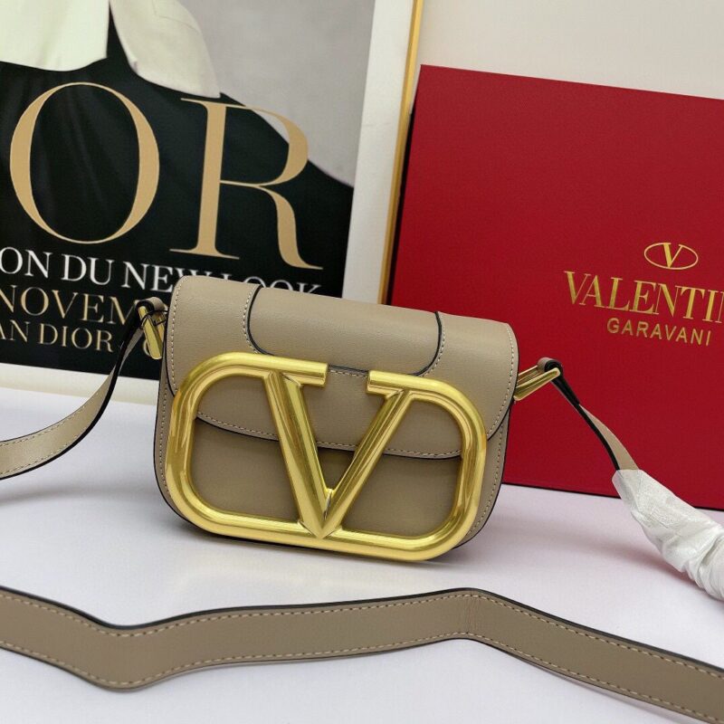 Valentino Garavani Supervee Handbag