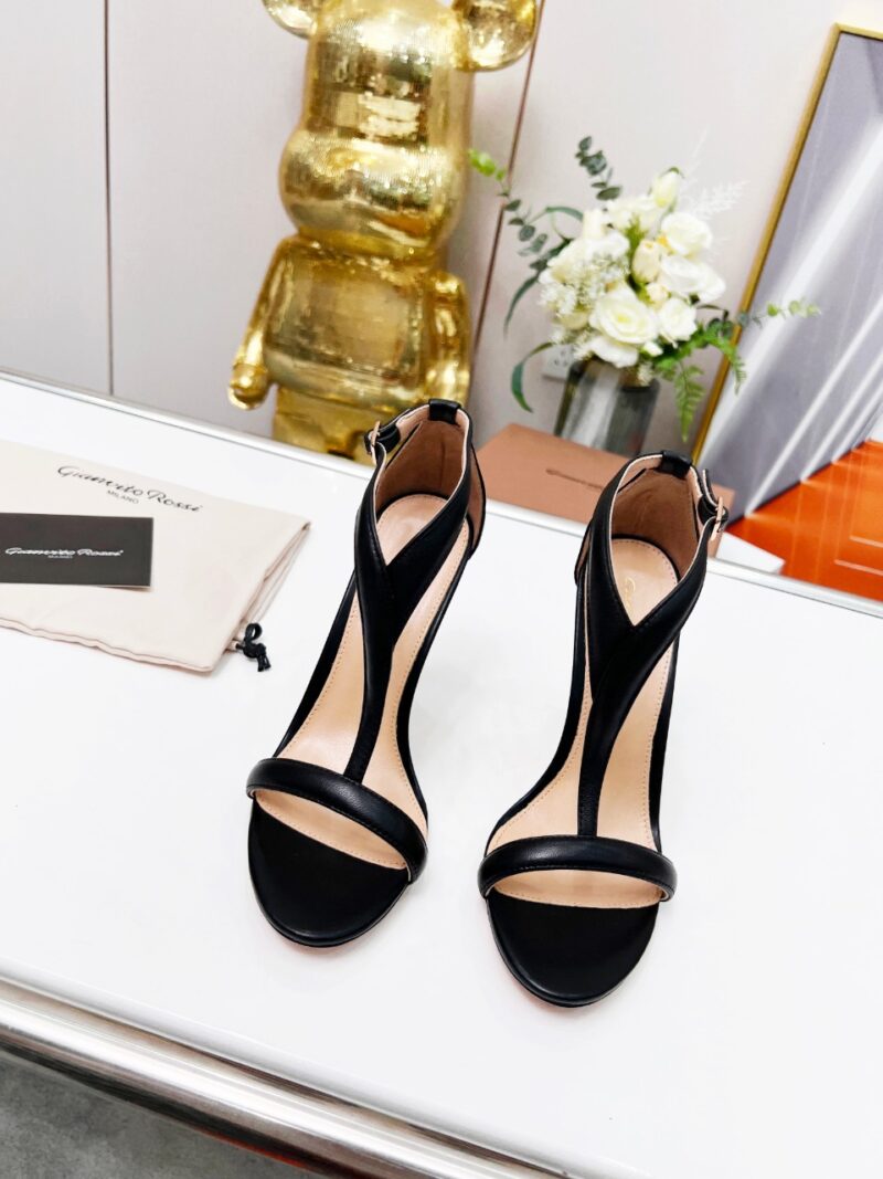 Gianvito Rossi Heels