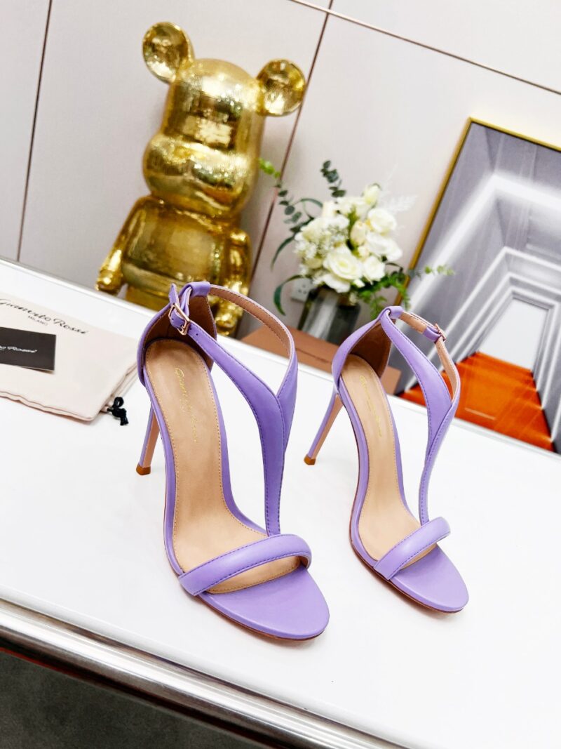 Gianvito Rossi Heels