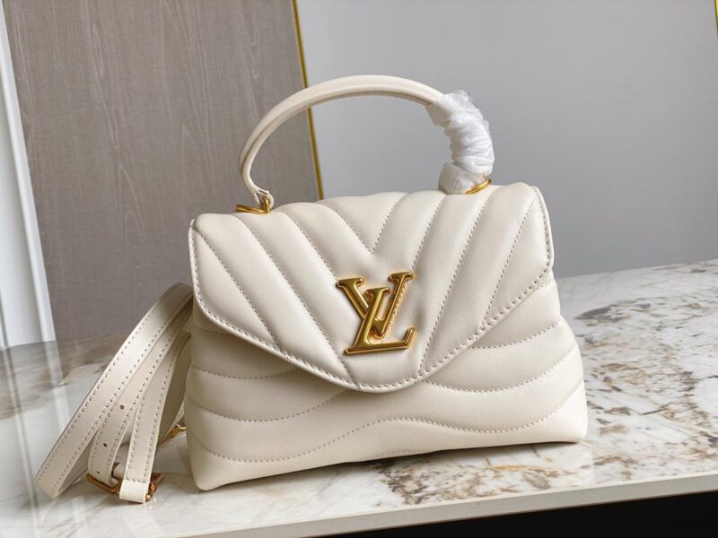 Louis Vuitton Hold Me Bag
