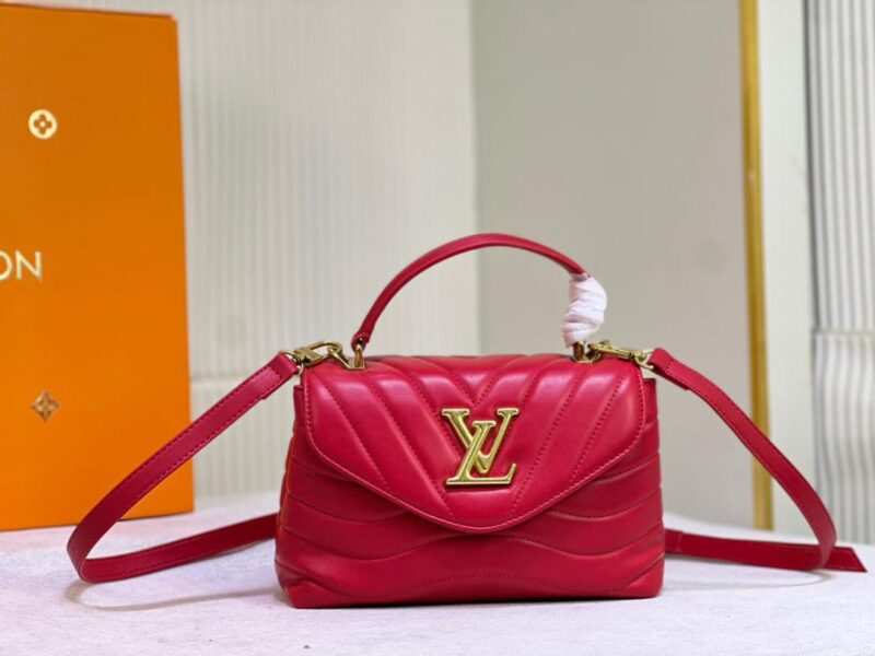 Louis Vuitton Hold Me Bag