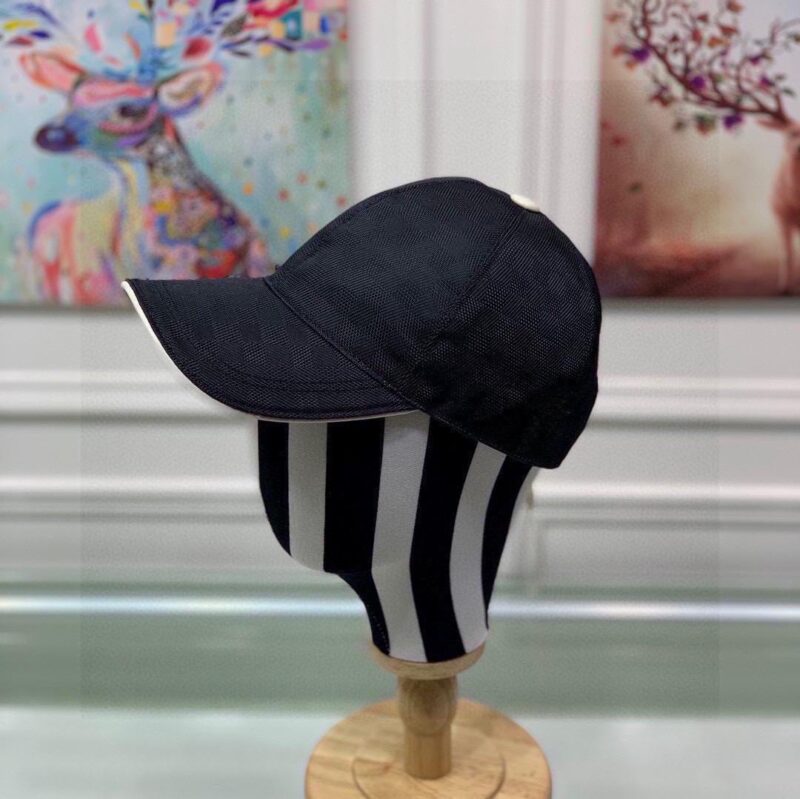 Gucci Unisex Caps