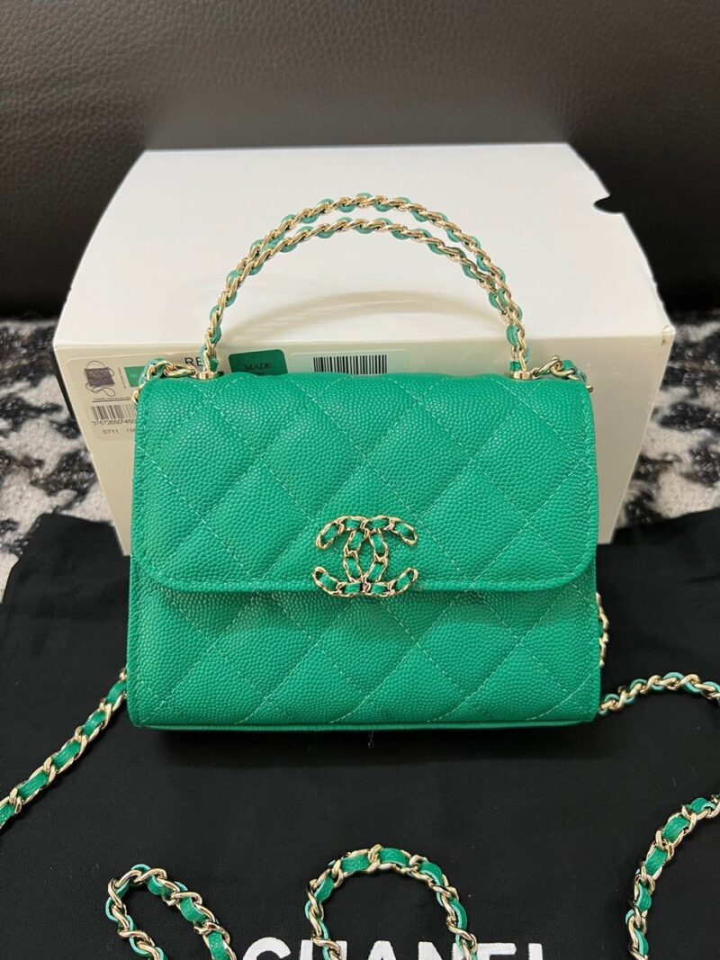 Chanel Clutch With Chain