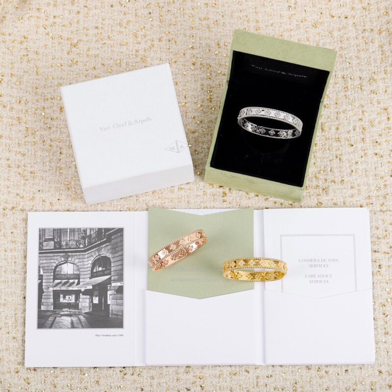 Van Cleef & Arpels Bracelets