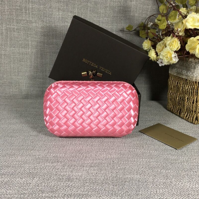 Bottega Veneta Clutch (Short)
