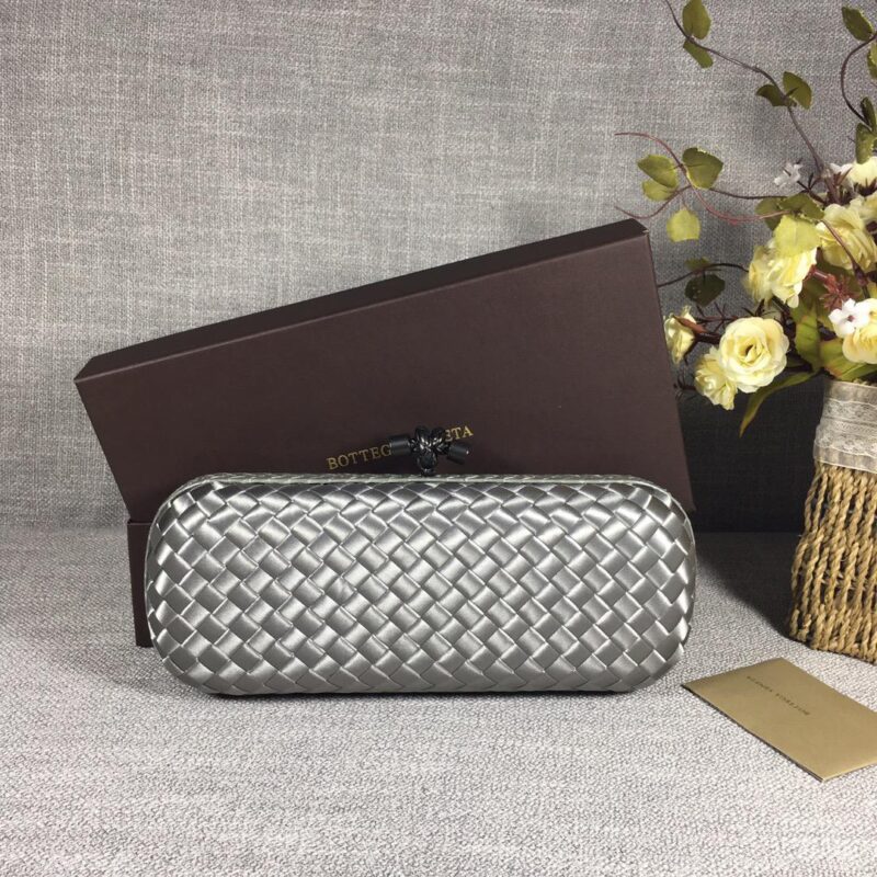 Bottega Veneta Clutch (Long)